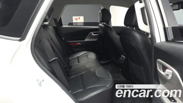 Kia Niro Niro Plus Earth — Фото автомобиля 12