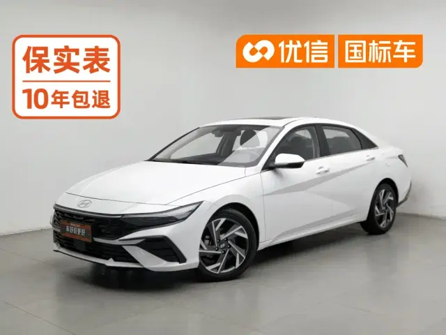 Фотография автомобиля — Hyundai Elantra