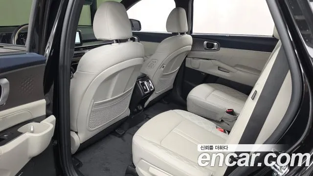 Kia Sorento — Фото автомобиля 16