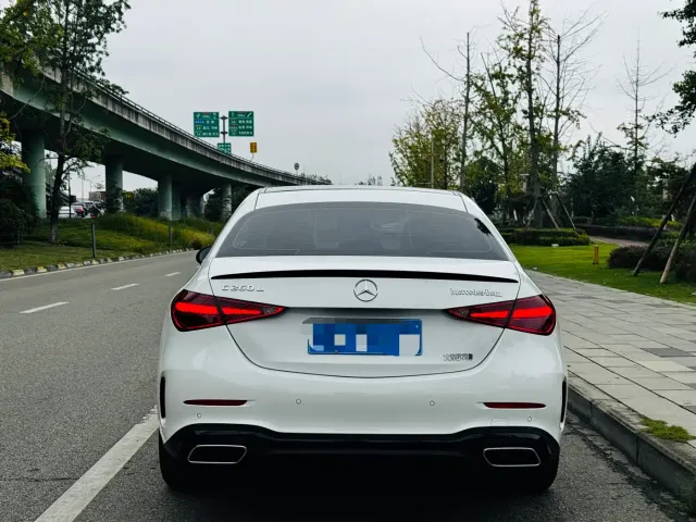 Mercedes-Benz C-Class — Фото автомобиля 9