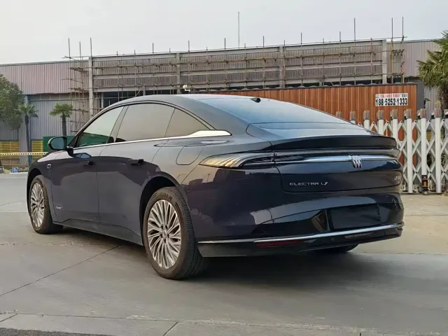 Buick Electra L7 — Фото автомобиля 6