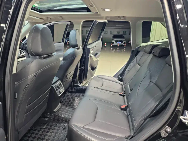 Subaru Forester — Фото автомобиля 9