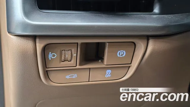 Hyundai Grandeur GN7 — Фото автомобиля 19