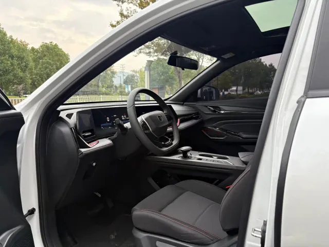 Changan X5 Plus — Фото автомобиля 4