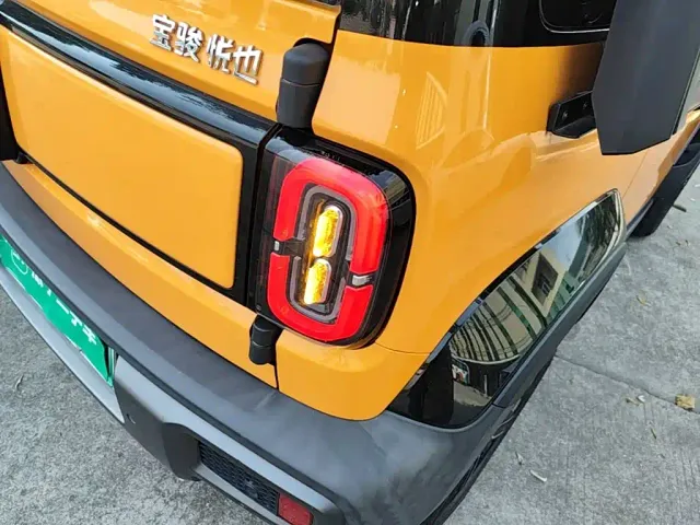 Baojun Yep — Фото автомобиля 7