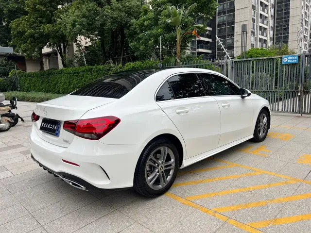 Mercedes-Benz A-Class — Фото автомобиля 7