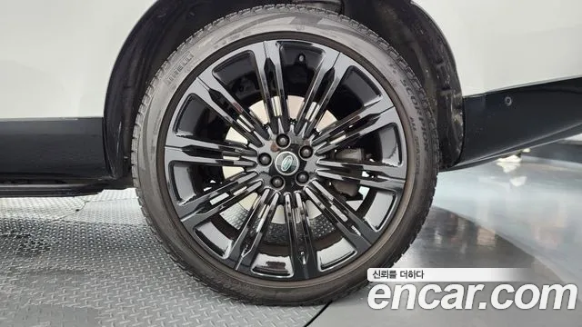 Land Rover Range Rover — Фото автомобиля 17
