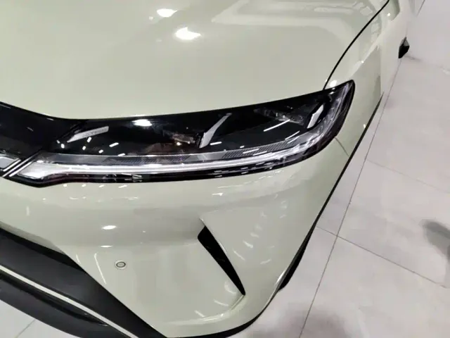 BYD Yuan UP — Фото автомобиля 23