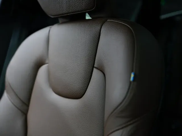 Volvo V90 — Фото автомобиля 13