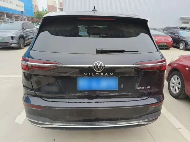 Volkswagen Viloran 2024 380TSI Executive Edition — Фото автомобиля 5
