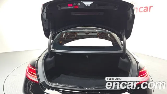 Mercedes-Benz C-Class — Фото автомобиля 17