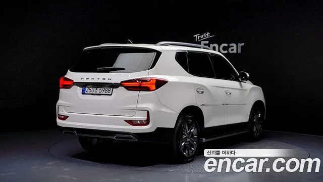 KG_Mobility_Ssangyong Rexton All Rexton Дизель 2.2 4WD — Фото автомобиля 2
