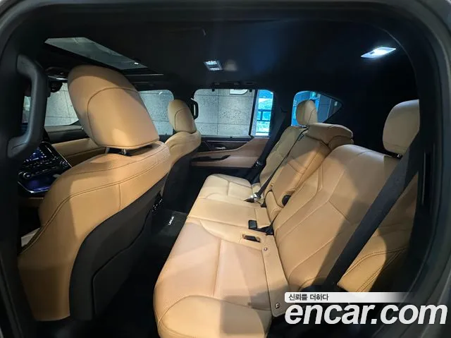 Lexus LX — Фото автомобиля 12