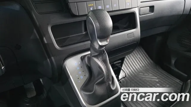 Hyundai Staria — Фото автомобиля 12