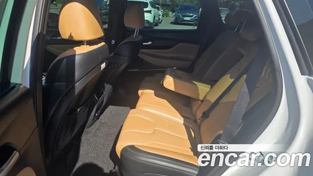 Hyundai Santafe Новый Santa Fe Бензин 2.5T 4WD — Фото автомобиля 8