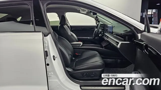 Hyundai Grandeur GN7 — Фото автомобиля 11