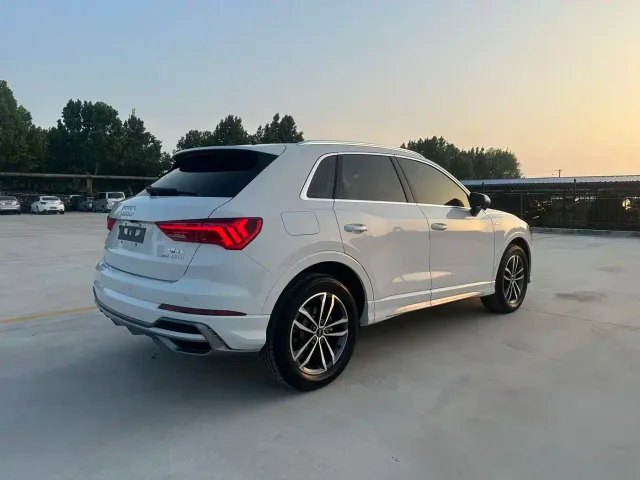 Audi Q3 — Фото автомобиля 5
