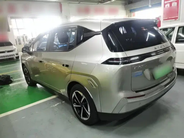 GAC Aion Y — Фото автомобиля 4