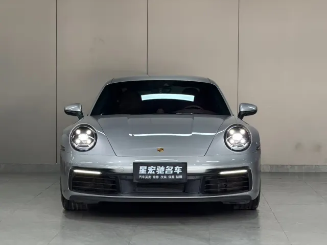 Porsche 911 — Фото автомобиля 2