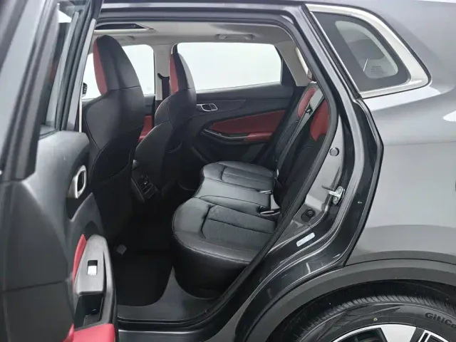 Changan CS55 Plus — Фото автомобиля 15