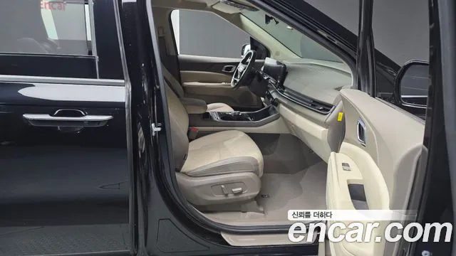 Kia Carnival 4th Gen — Фото автомобиля 16
