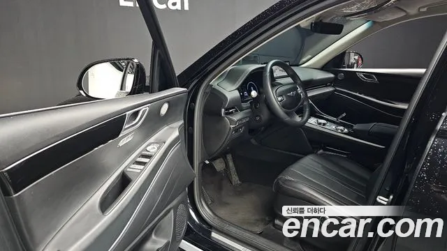 Genesis GV80 2.5T Бензин AWD — Фото автомобиля 10