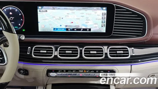Mercedes-Benz GLS-Class — Фото автомобиля 13