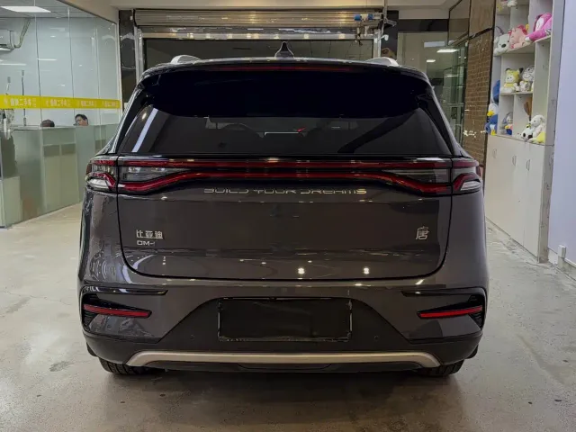BYD Tang — Фото автомобиля 6