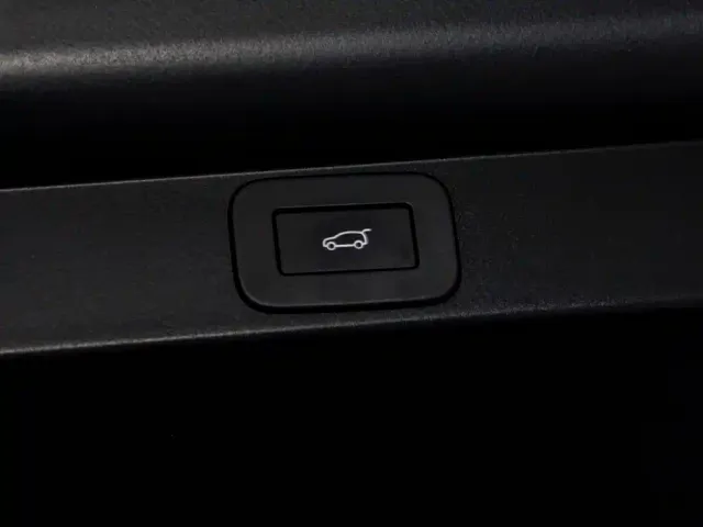 Land Rover Range Rover — Фото автомобиля 7