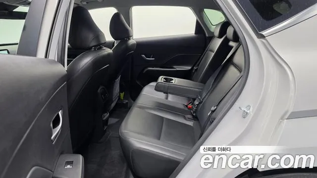 Hyundai Kona — Фото автомобиля 11