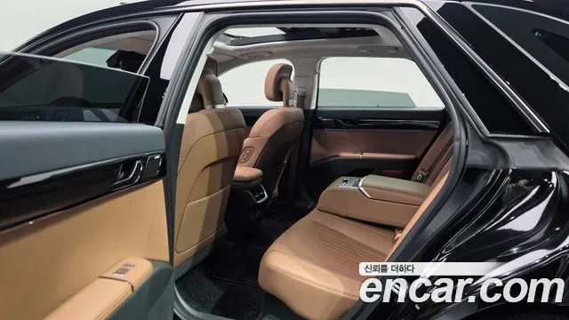 Hyundai Grandeur GN7 — Фото автомобиля 17
