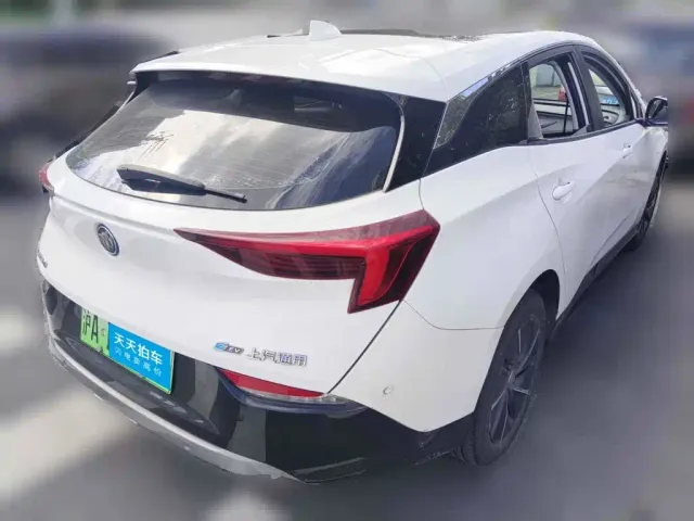 Buick Velite 6 — Фото автомобиля 2