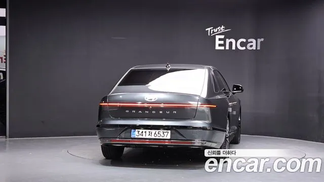 Hyundai Grandeur — Фото автомобиля 4