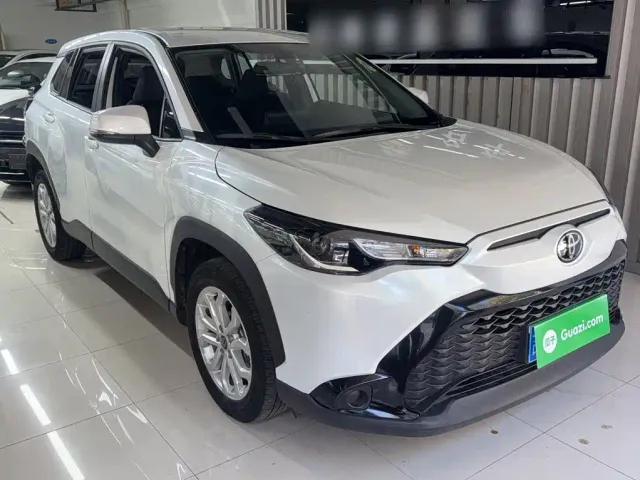 Toyota Frontlander — Фото автомобиля 10
