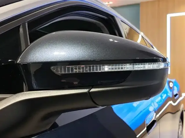 Volkswagen ID.6 Crozz — Фото автомобиля 8