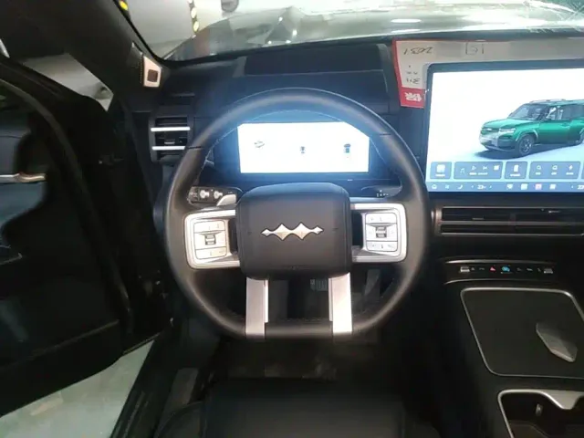 BYD FangChengBao Titanium 7 — Фото автомобиля 10