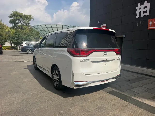 GAC Trumpchi M8 — Фото автомобиля 6