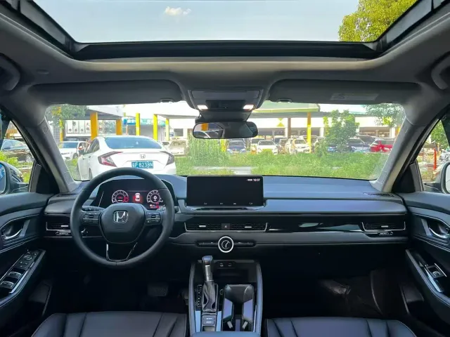 Honda Inspire — Фото автомобиля 5