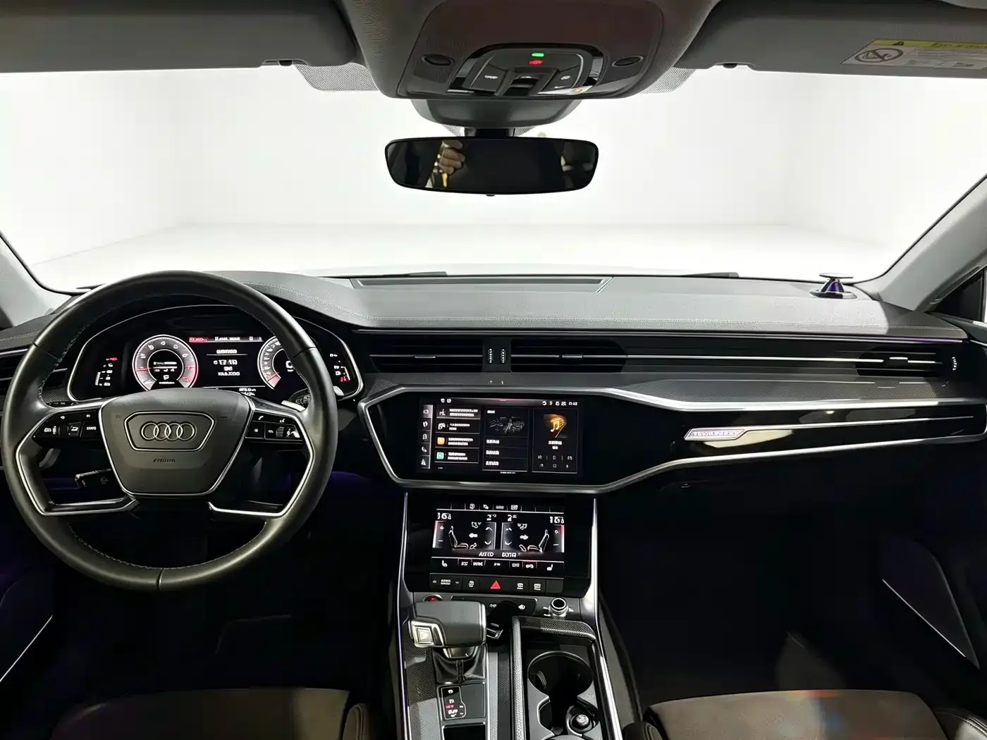 Audi Audi A7L 2024 45TFSI quattro S-line Vision Edition Crystal Package — Фото автомобиля 5
