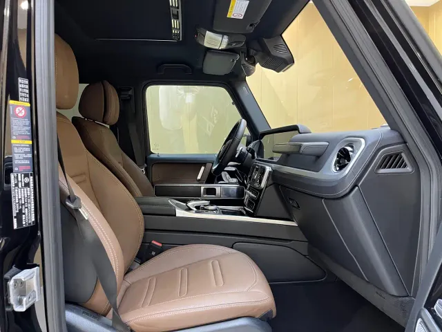 Mercedes-Benz G-Class — Фото автомобиля 6