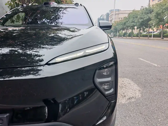 Nio ES7 — Фото автомобиля 14