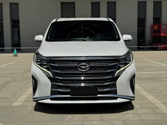 GAC Trumpchi M8 — Фото автомобиля 20
