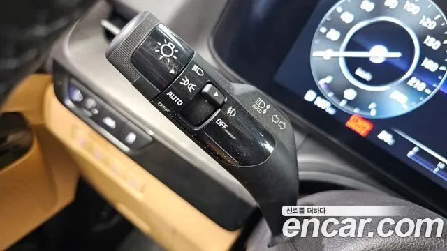 Kia Canival — Фото автомобиля 26