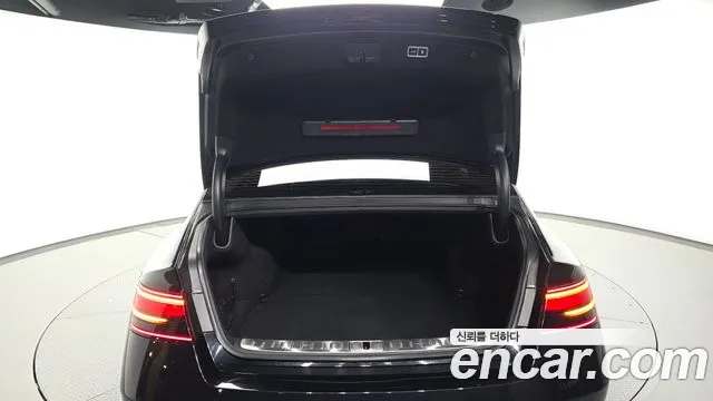 Genesis G90 RS4 — Фото автомобиля 26