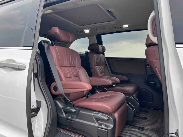 Honda Odyssey — Фото автомобиля 9