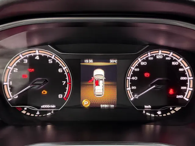 Geely Binyue — Фото автомобиля 14