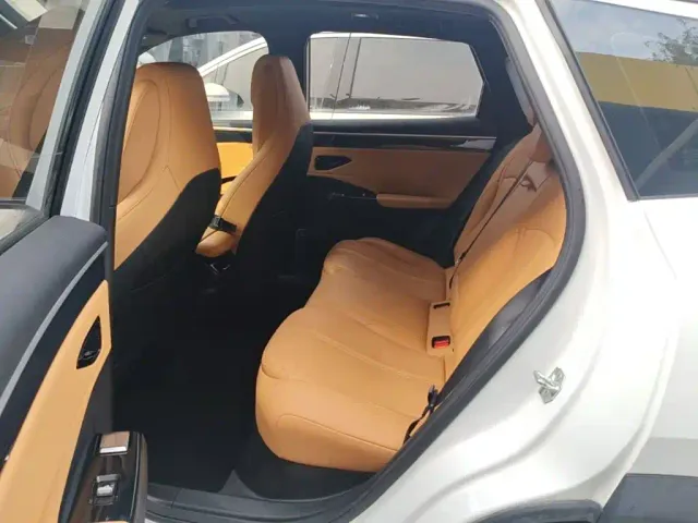 Geely Galaxy L7 — Фото автомобиля 14