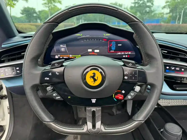 Ferrari SF90 — Фото автомобиля 6