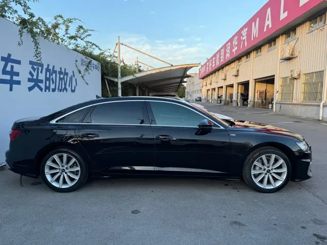 Audi A6L — Фото автомобиля 3