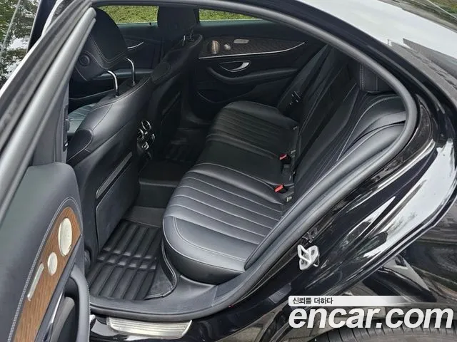 Mercedes-Benz E-Class W213 — Фото автомобиля 17